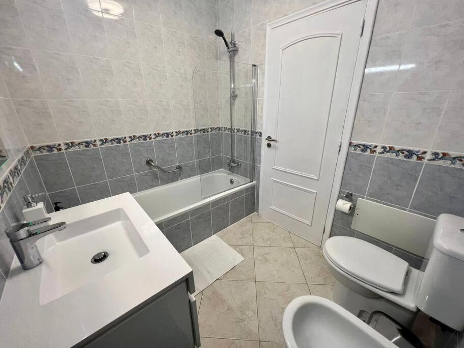 Luxury Modern Beach Apartment Картейра Экстерьер фото